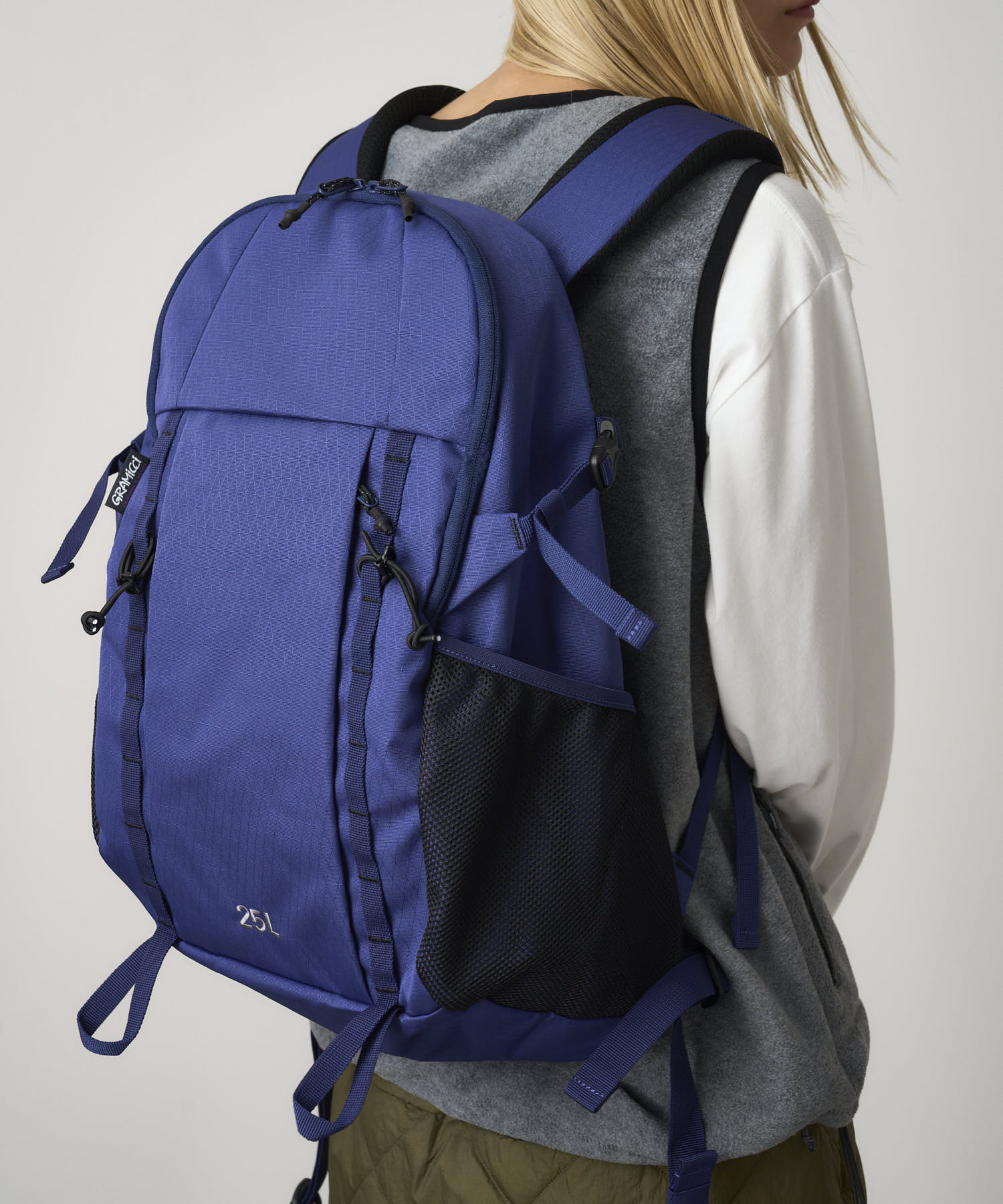 Day Pack 25L - Black - Image 3