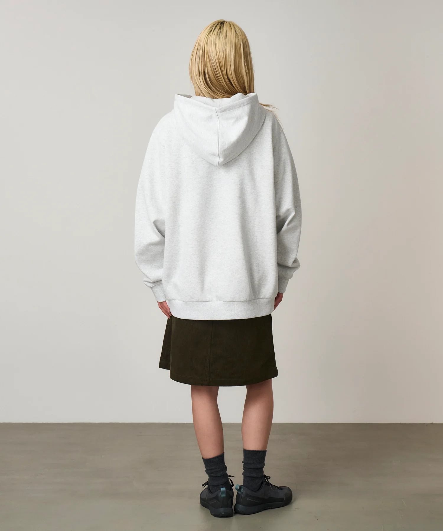 One Point Hooded Sweatshirt - Heather Grey - Image 4
